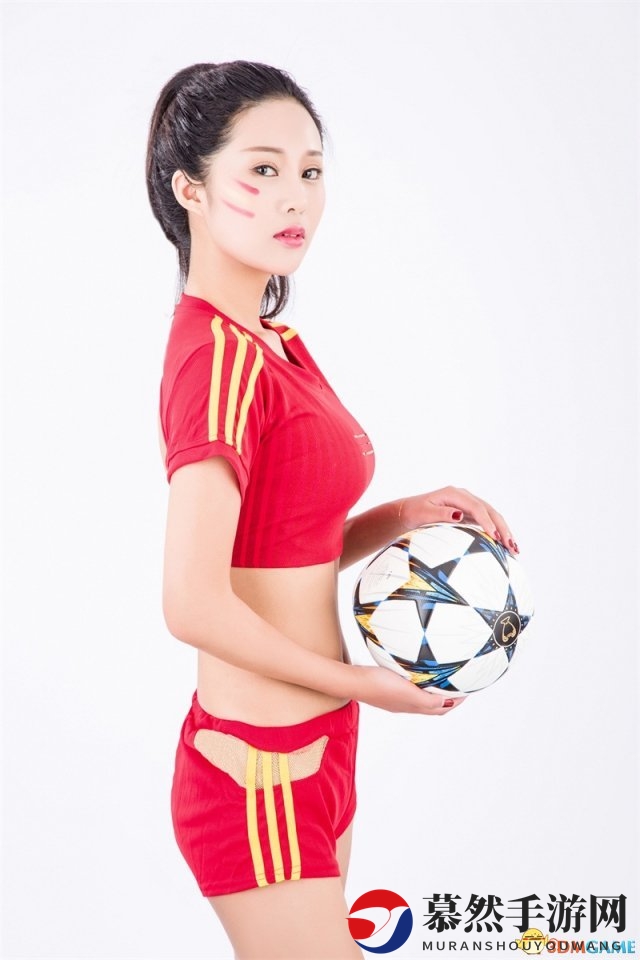 CC直播女主播在莫斯科的另类世界杯直播