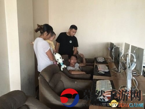 家财挥霍沉迷网游，弃妻弃女终入牢笼两年
