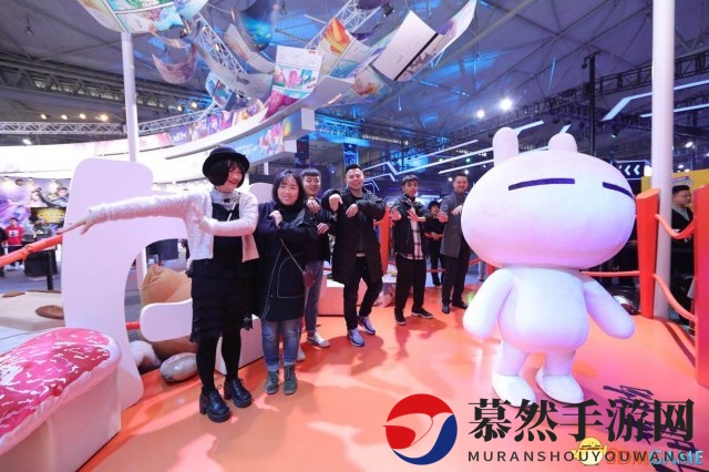 史上著名表情包明星“兔斯基”现身TGC 